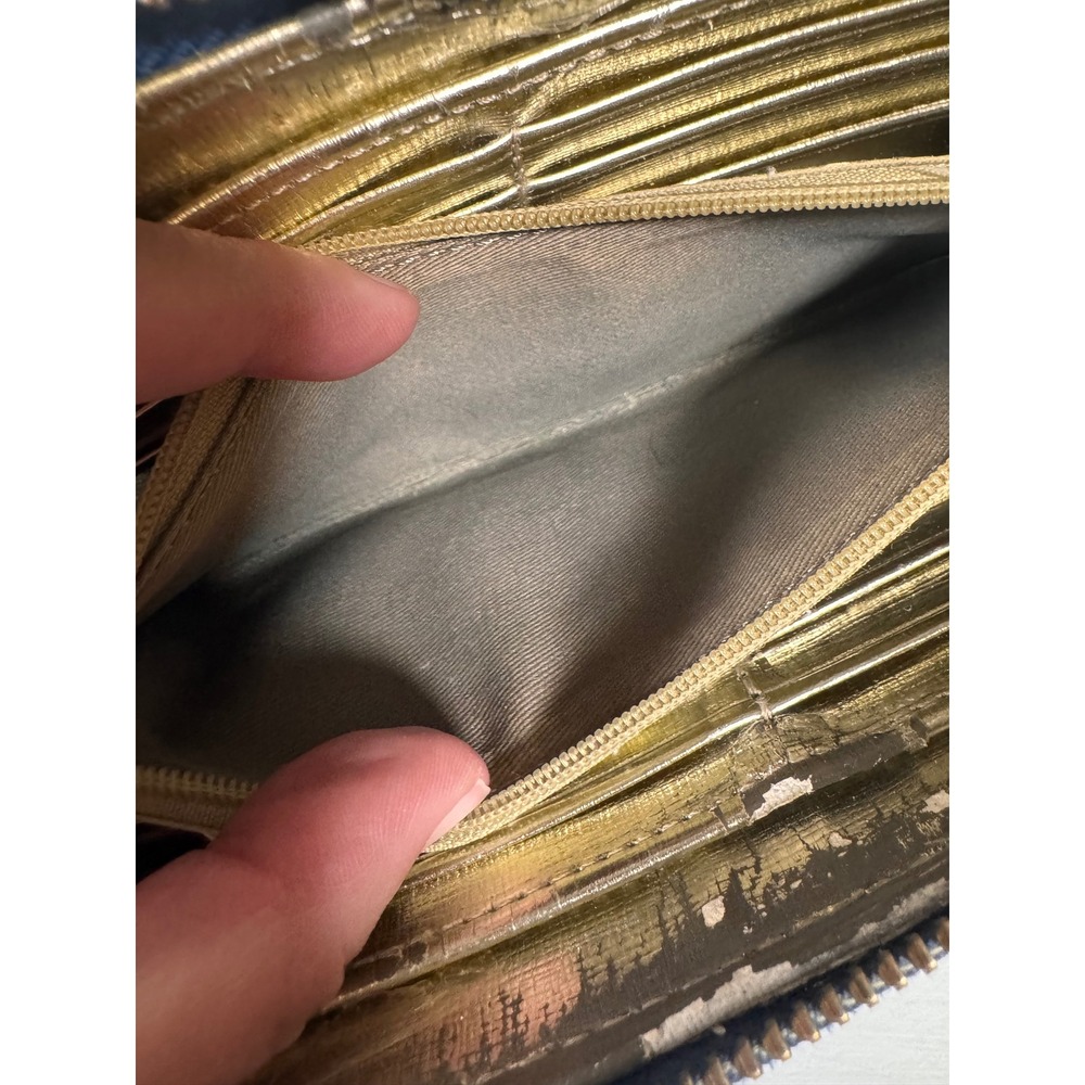 Fossil Metallic Gold Leather Star Garland Zip Around Clutch Wallet Blue Trim - Picture 7 of 8